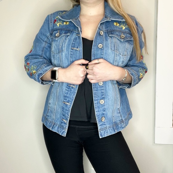 SOLD Embroidered Jean Jacket - Picture 3 of 5